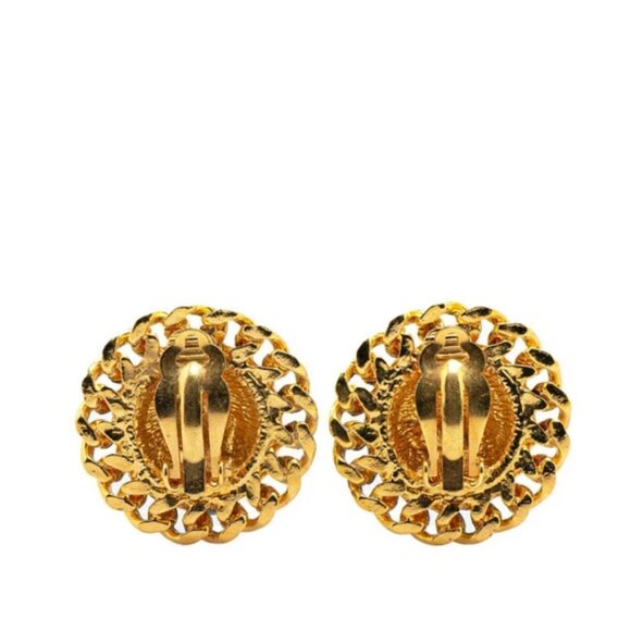 CHANEL CC Logo Quilted Chain Clip-On Earrings Gold Tone Auth #4745 - Picture 3 of 4